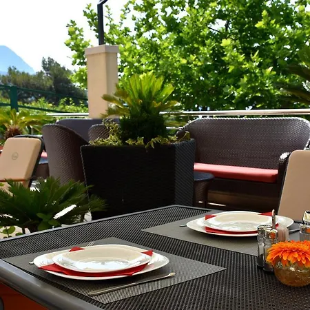 Mila 아파트 투체피