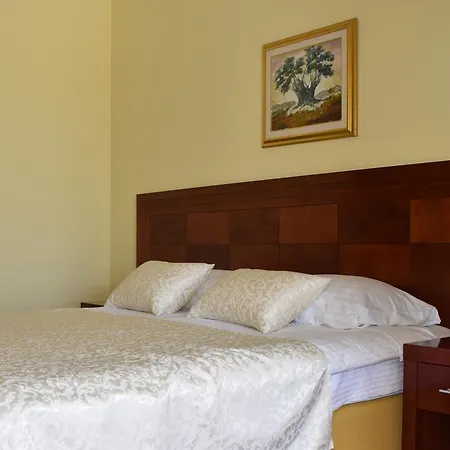Mila Apartment *