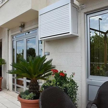 Mila Apartament *